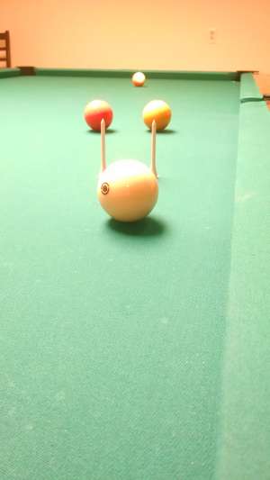 Throtractor Billiard Practice Setup 1 with Golf Tee and Ball Guards
